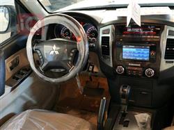 ميتسوبيشي باجيرو